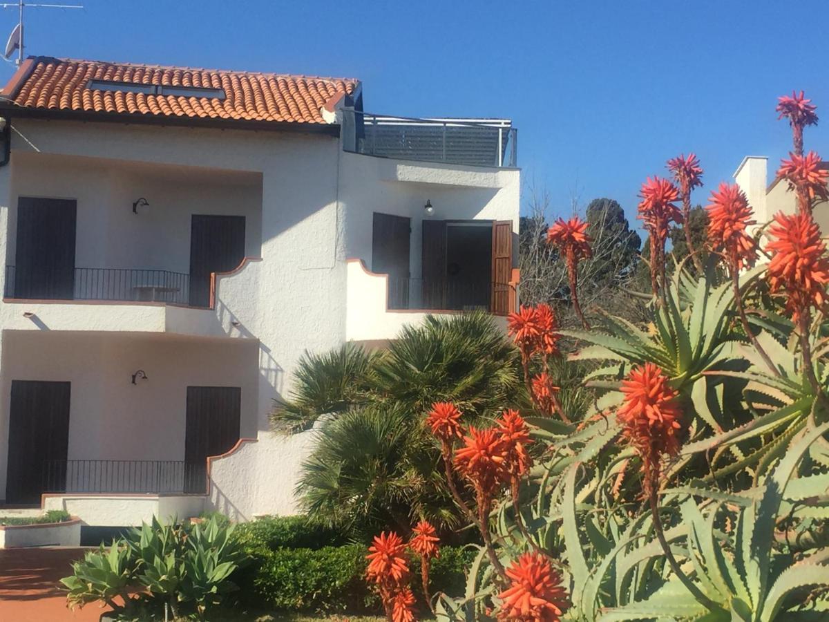 Appartement Giardino Sul Mare à Giardini-Naxos Extérieur photo