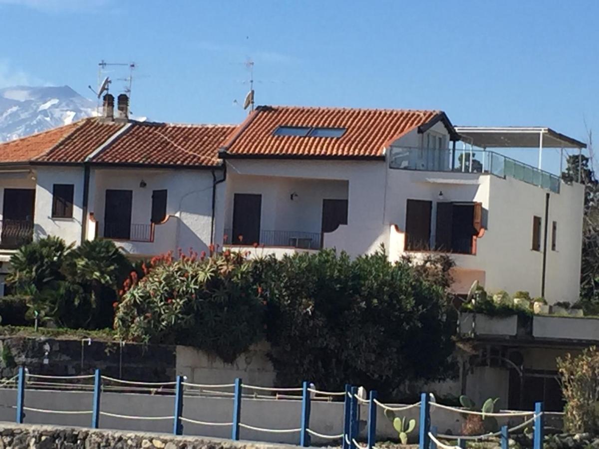Appartement Giardino Sul Mare à Giardini-Naxos Extérieur photo