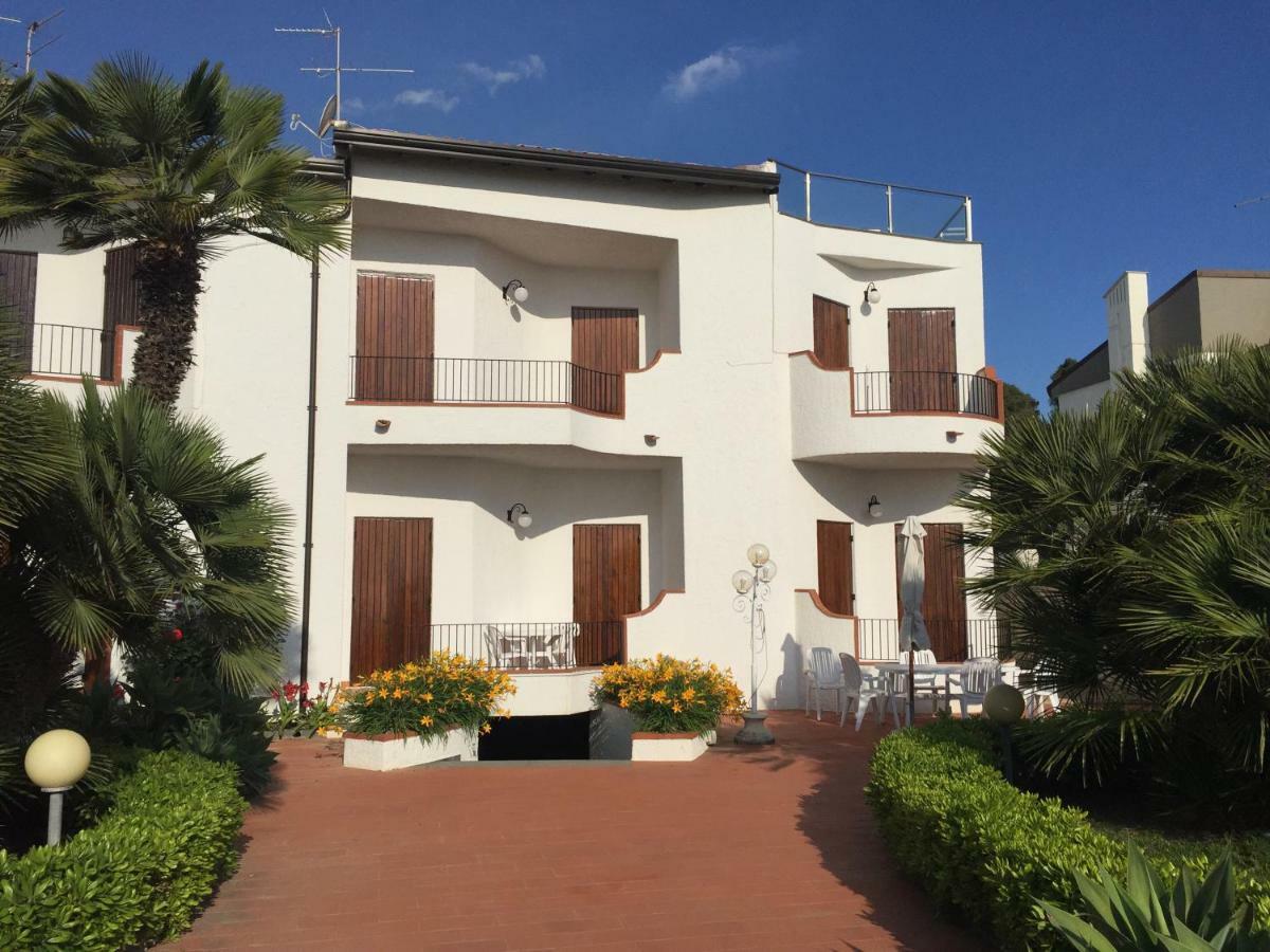 Appartement Giardino Sul Mare à Giardini-Naxos Extérieur photo