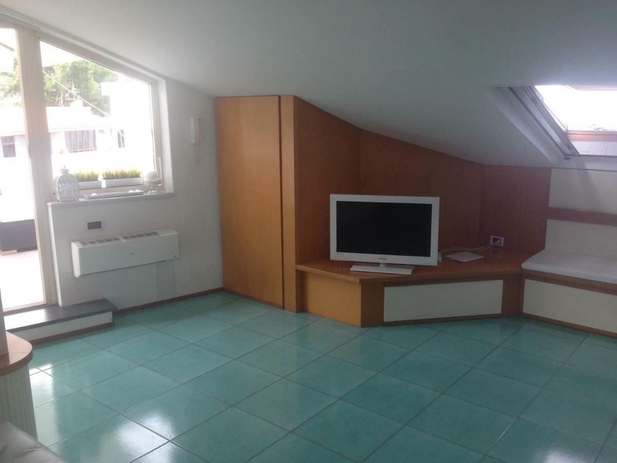Appartement Giardino Sul Mare à Giardini-Naxos Extérieur photo